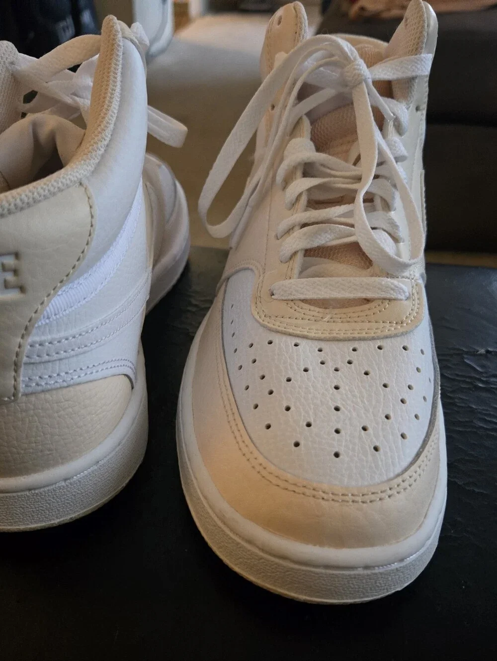 Nike women clean